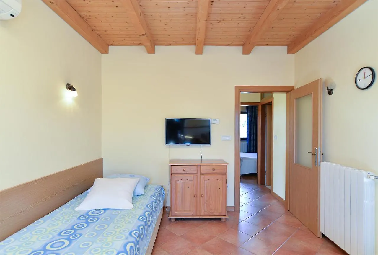 Apartments Ana 379 Rovinj